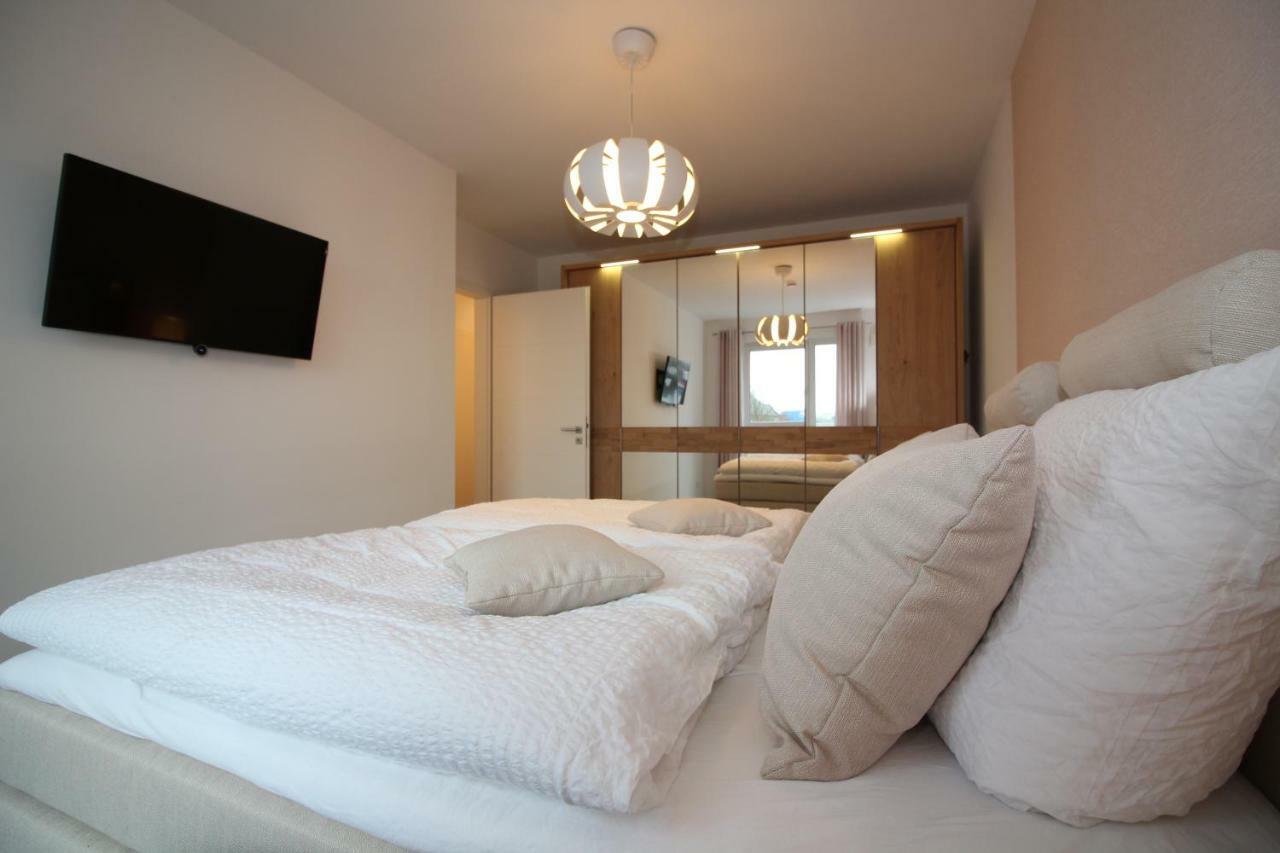 Wohnen Am Yachthafen W48 Apartman Cuxhaven Kültér fotó
